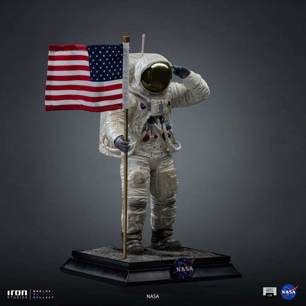 Statue Apollo 11 Astronaut - Nasa - Legacy Replica 1/4 - Iron Studios
