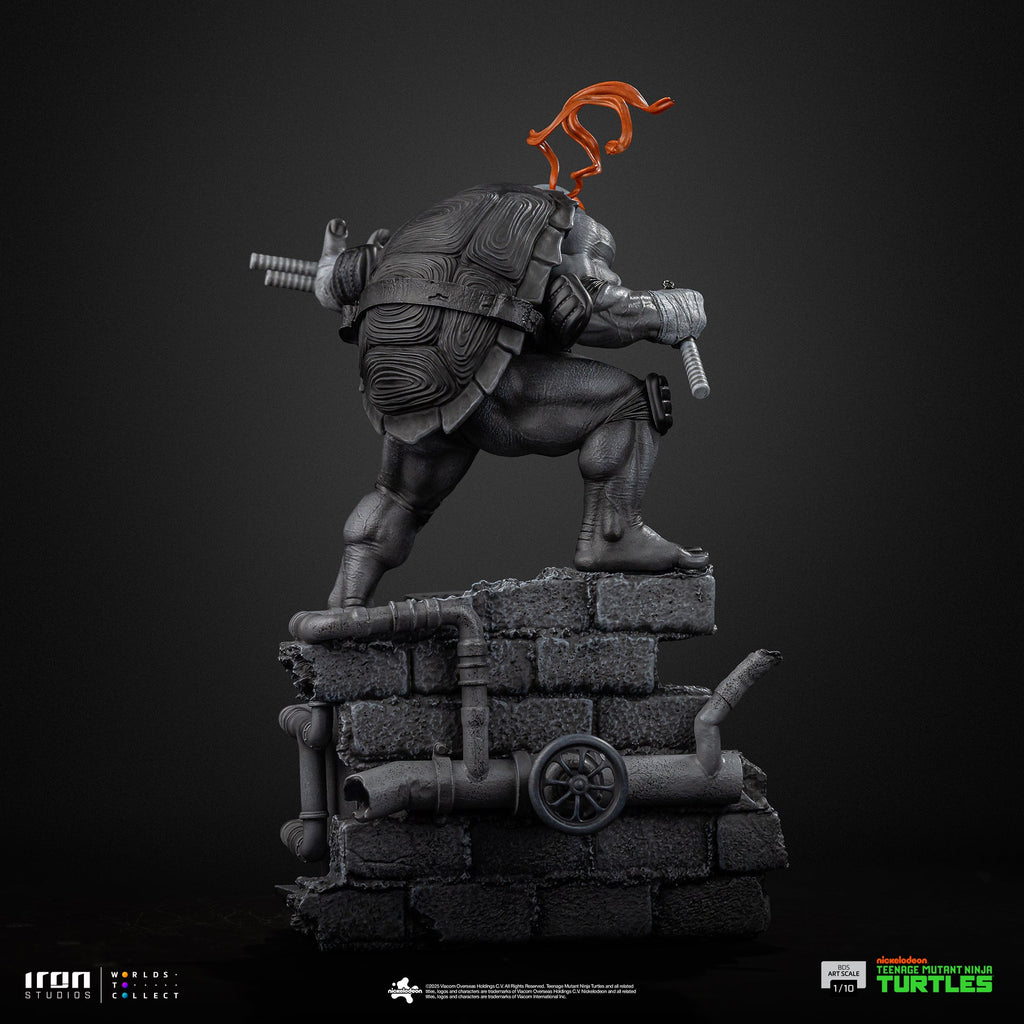 Pre-Order - Statue Michelangelo (Black and White Variant) - Teenage Mutant Ninja Turtles - BDS Art Scale 1/10 - Iron Studios