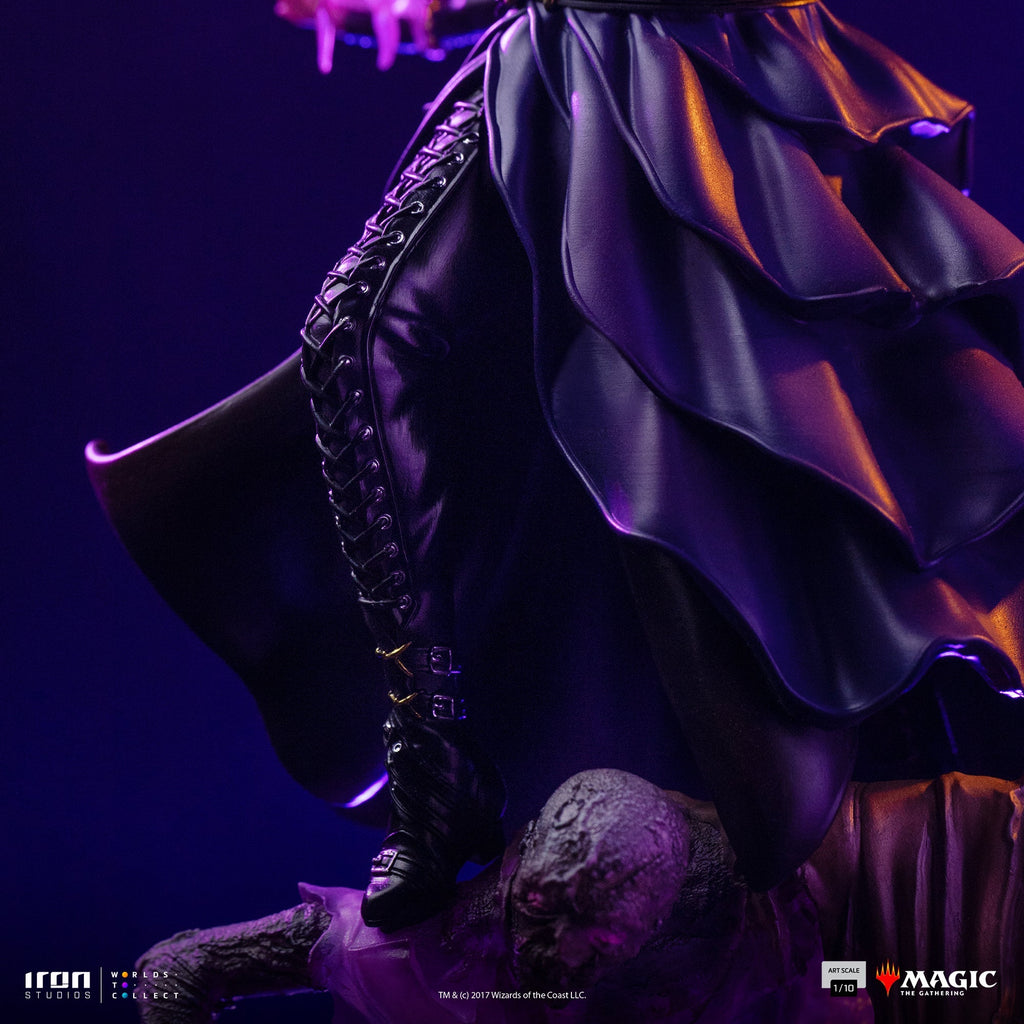Pre-Order - Statue Liliana Vess - Magic: The Gathering - Deluxe Art Scale 1/10 - Iron Studios