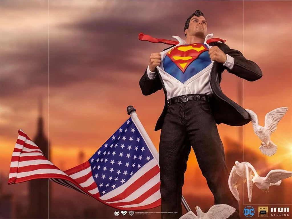 Clark Kent - DC Comics - Art Scale 1/10 - Iron Studios