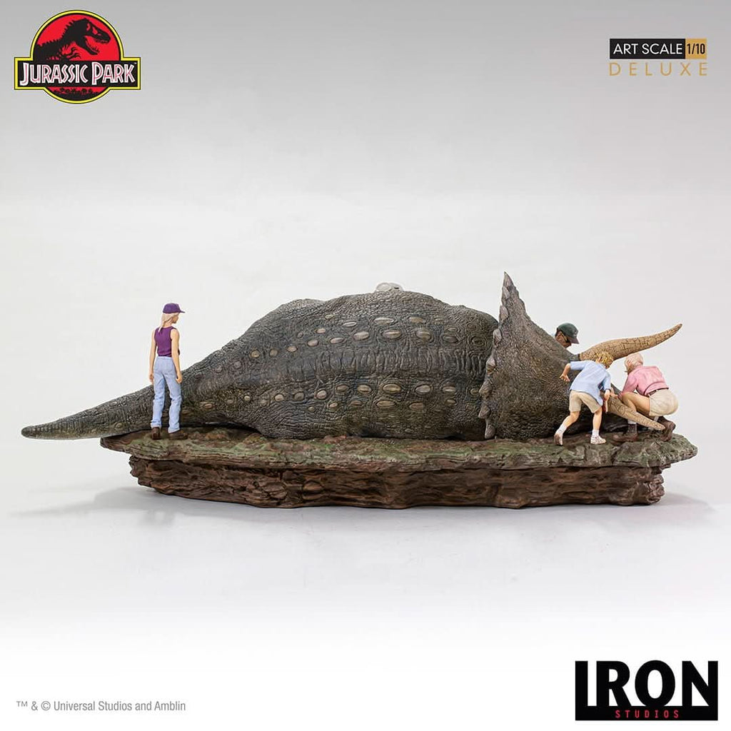 Triceratops Diorama - Jurassic Park - Art Scale 1/10 - Iron Studios